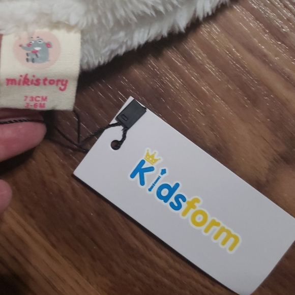 Kidsform. Baby romper/snow suit size 3-6 mos - Picture 3 of 6